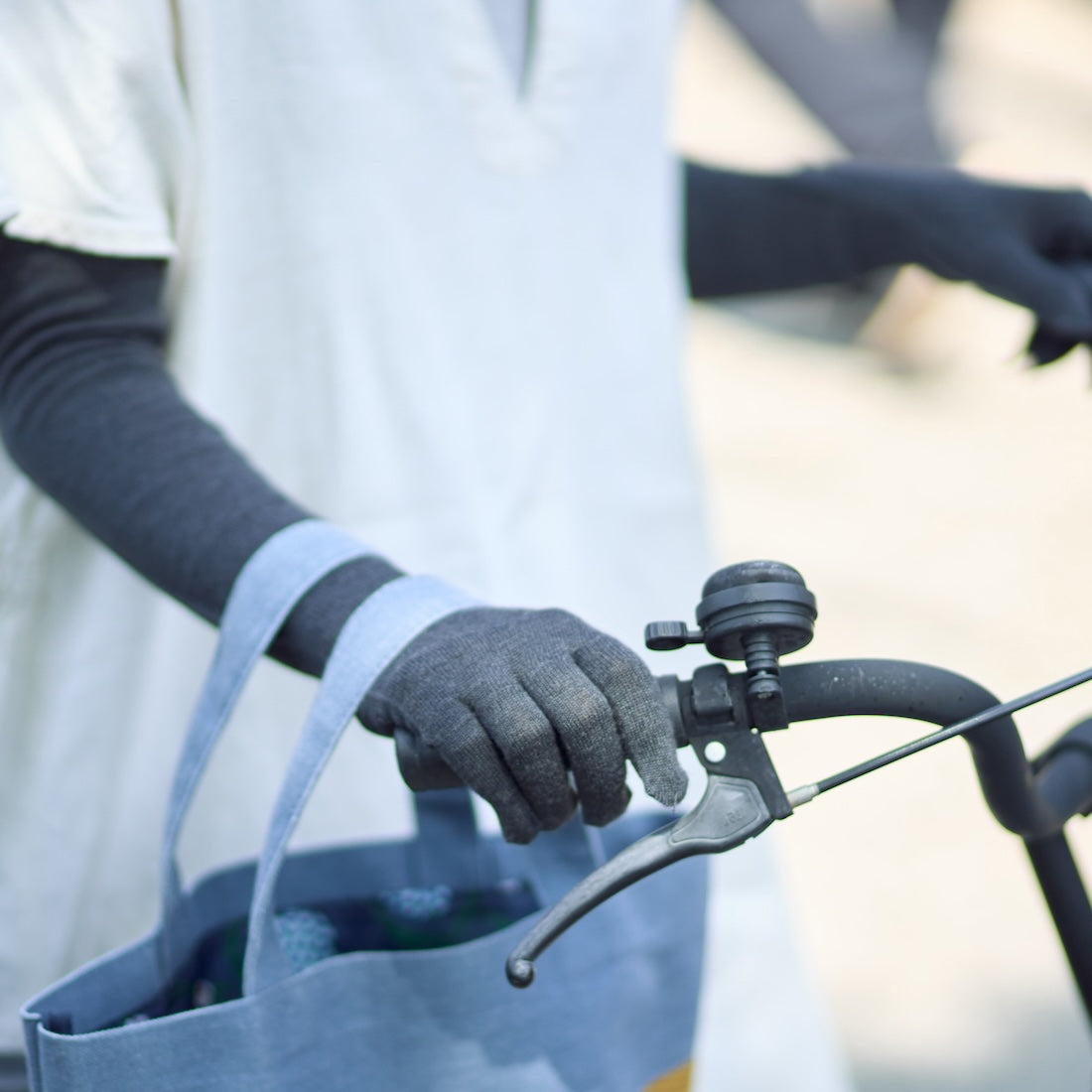 ロングシルク手袋