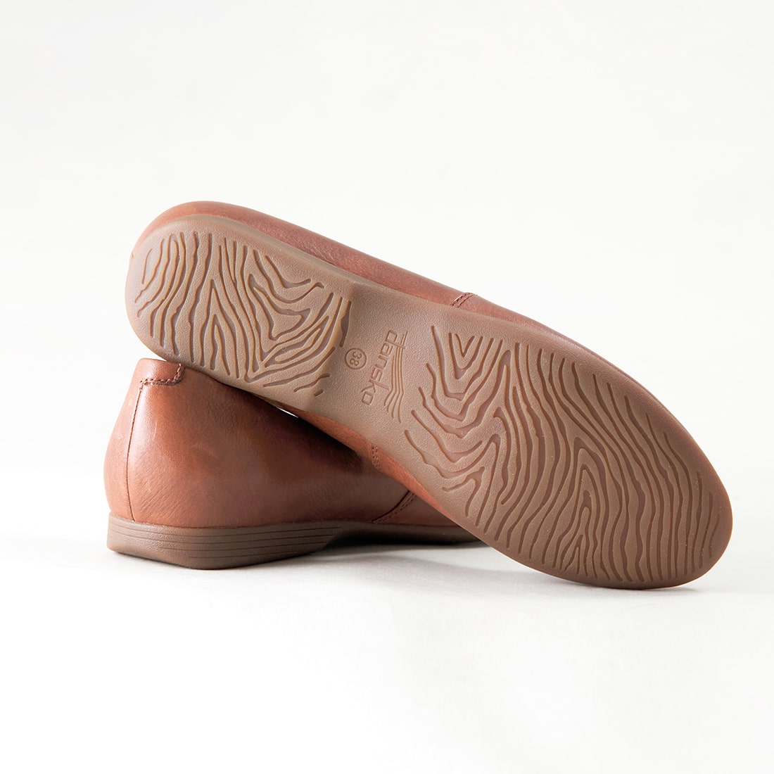 DANSKO/LARISA*