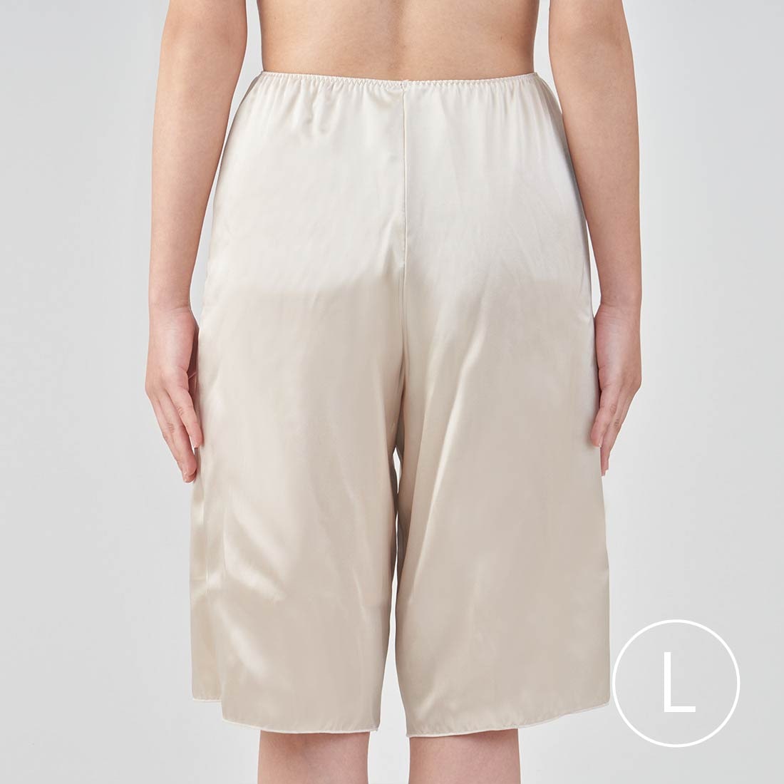 リラックスタイムに着たいシルクペチコートパンツ*