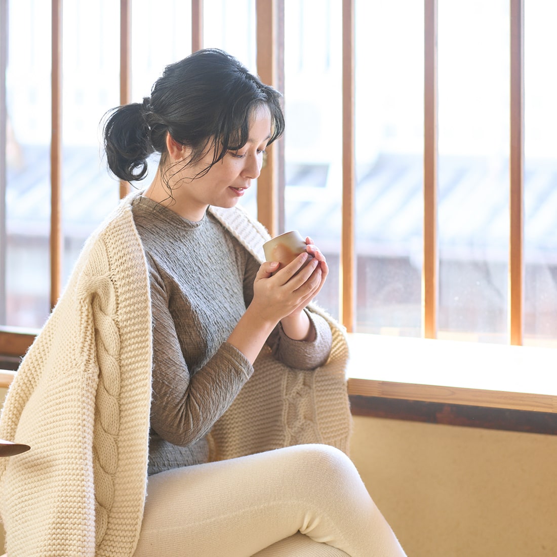 気品を纏う、シルク&ウールインナー上下セット(Uネック+レギンス )*