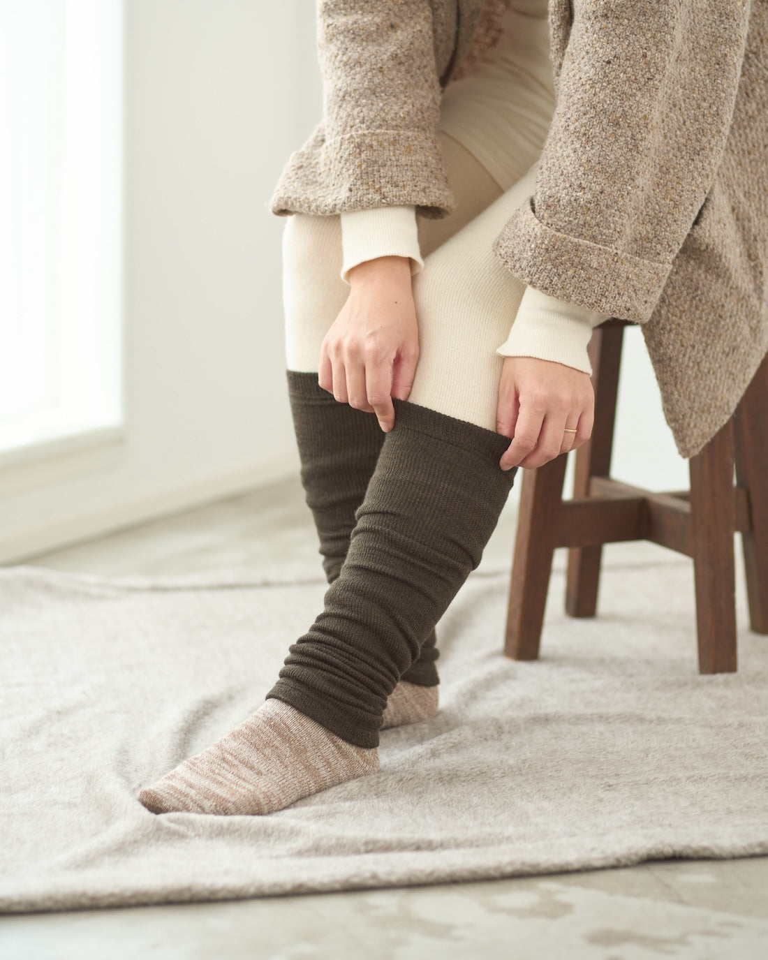 レッグウォーマー薄手ロング丈