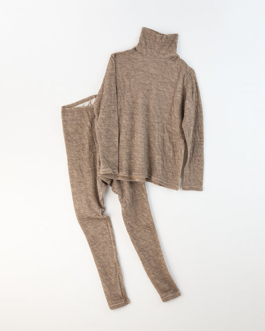 気品を纏う、シルク&ウールインナー上下セット(タートルネック+レギンス )*