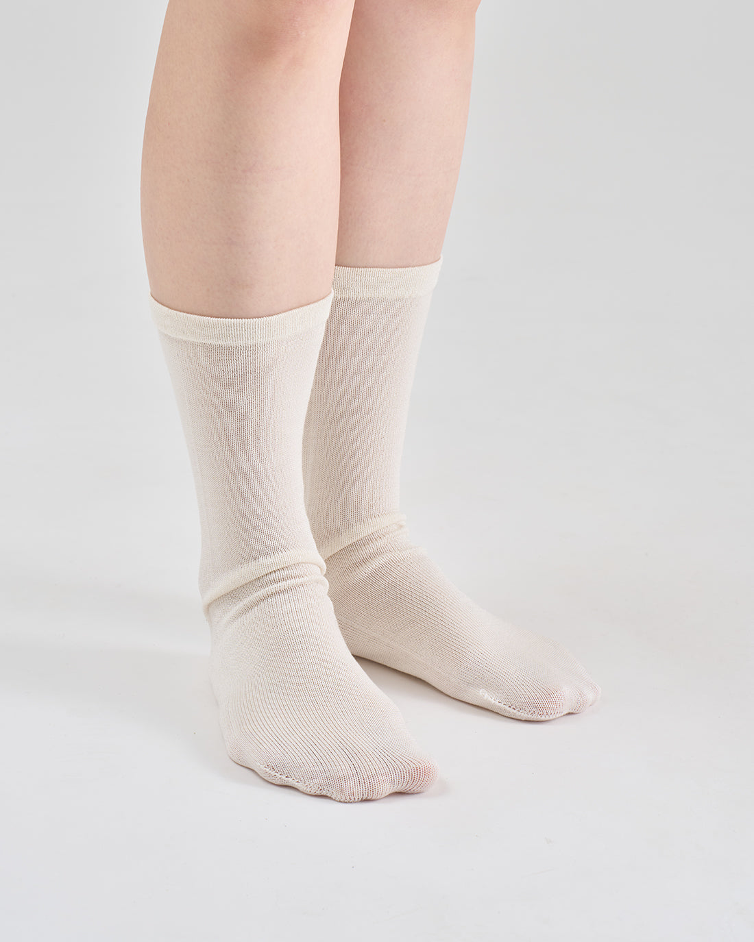 冷えとり靴下 シルク先丸靴下- 冷えとり靴下・絹肌着 くらしきぬ