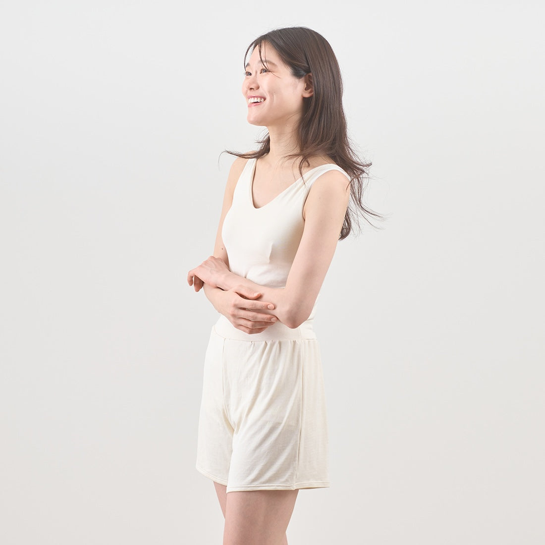 日常を上質にする、 絹肌シルクぺチパンツ