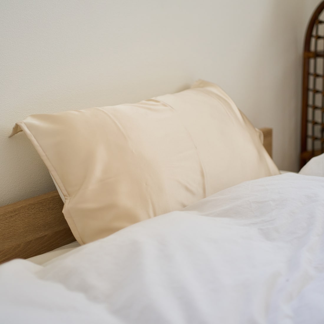 快眠を支えるシルクアイテム