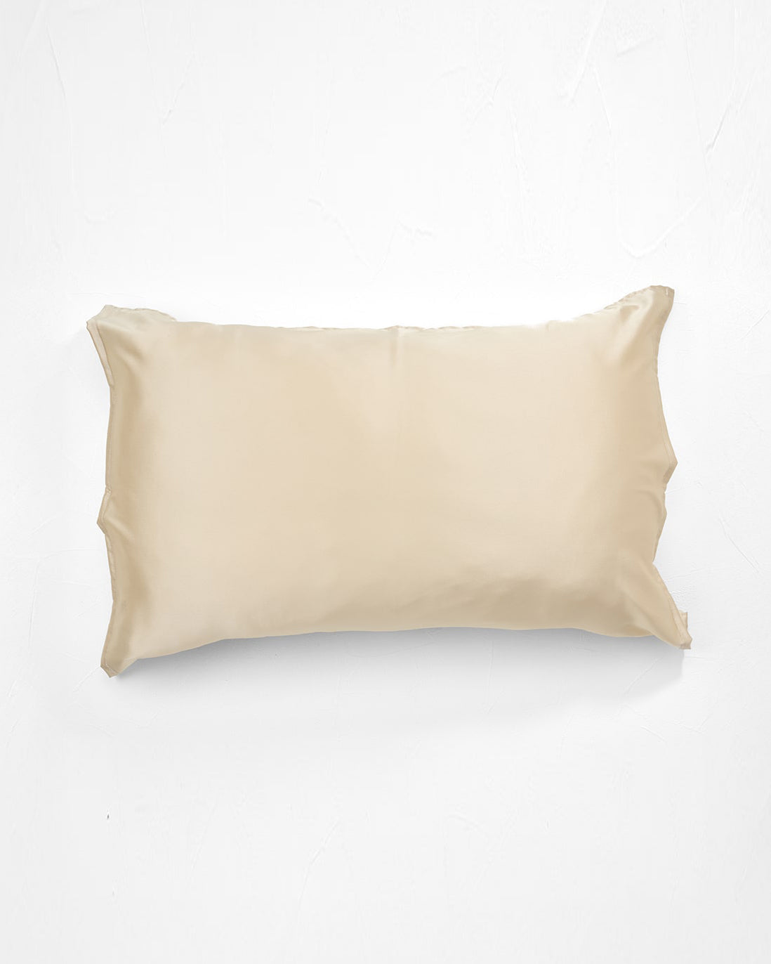 快眠を支えるシルクアイテム