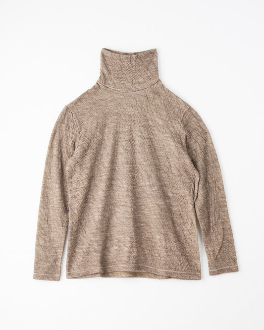 気品を纏う、シルク＆ウール タートルネックインナー