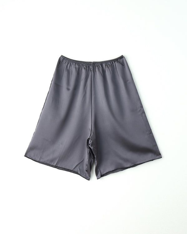 リラックスタイムに着たいシルクペチコートパンツ*