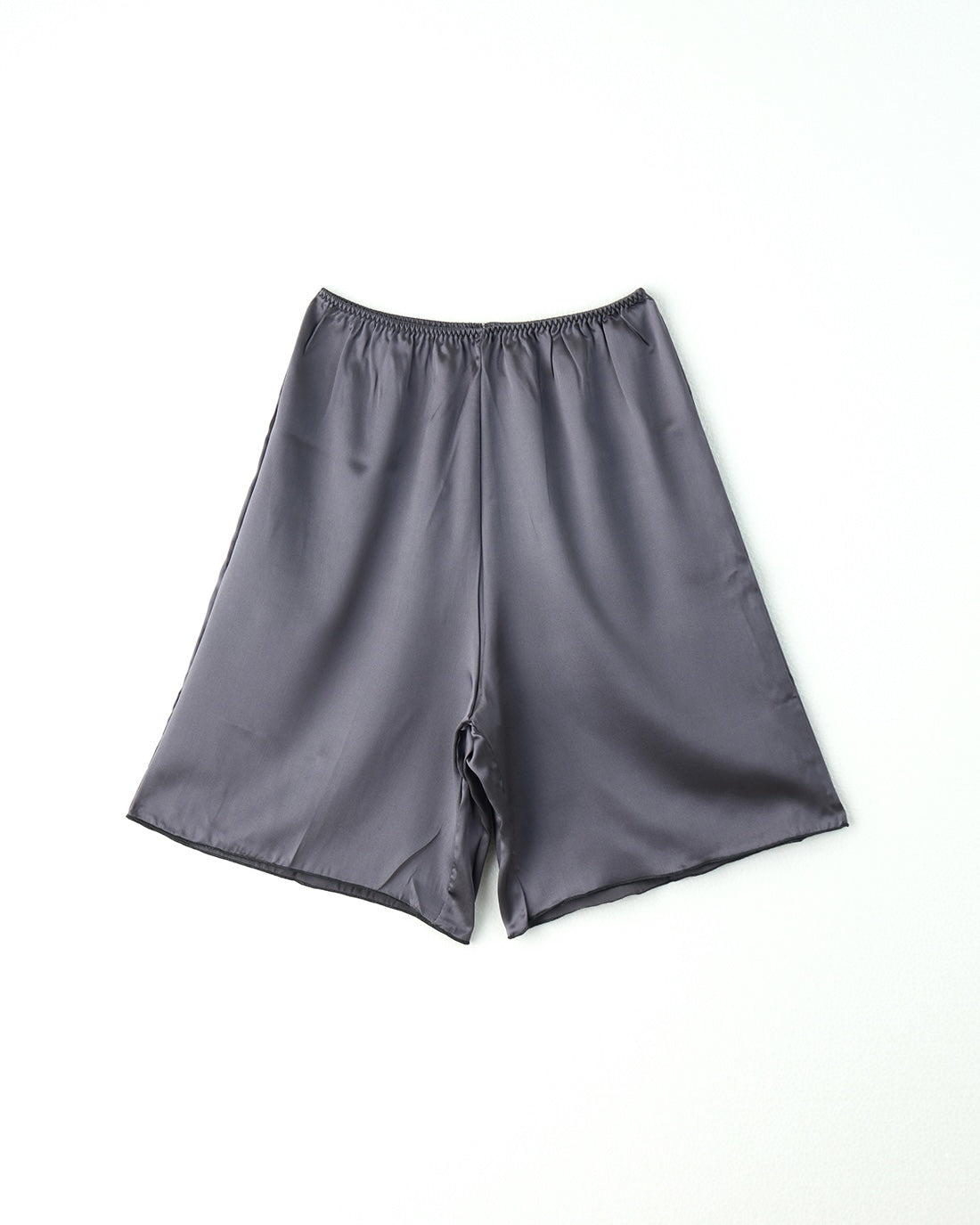 リラックスタイムに着たいシルクペチコートパンツ*