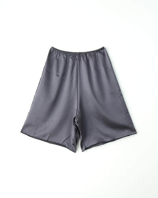 リラックスタイムに着たいシルクペチコートパンツ*