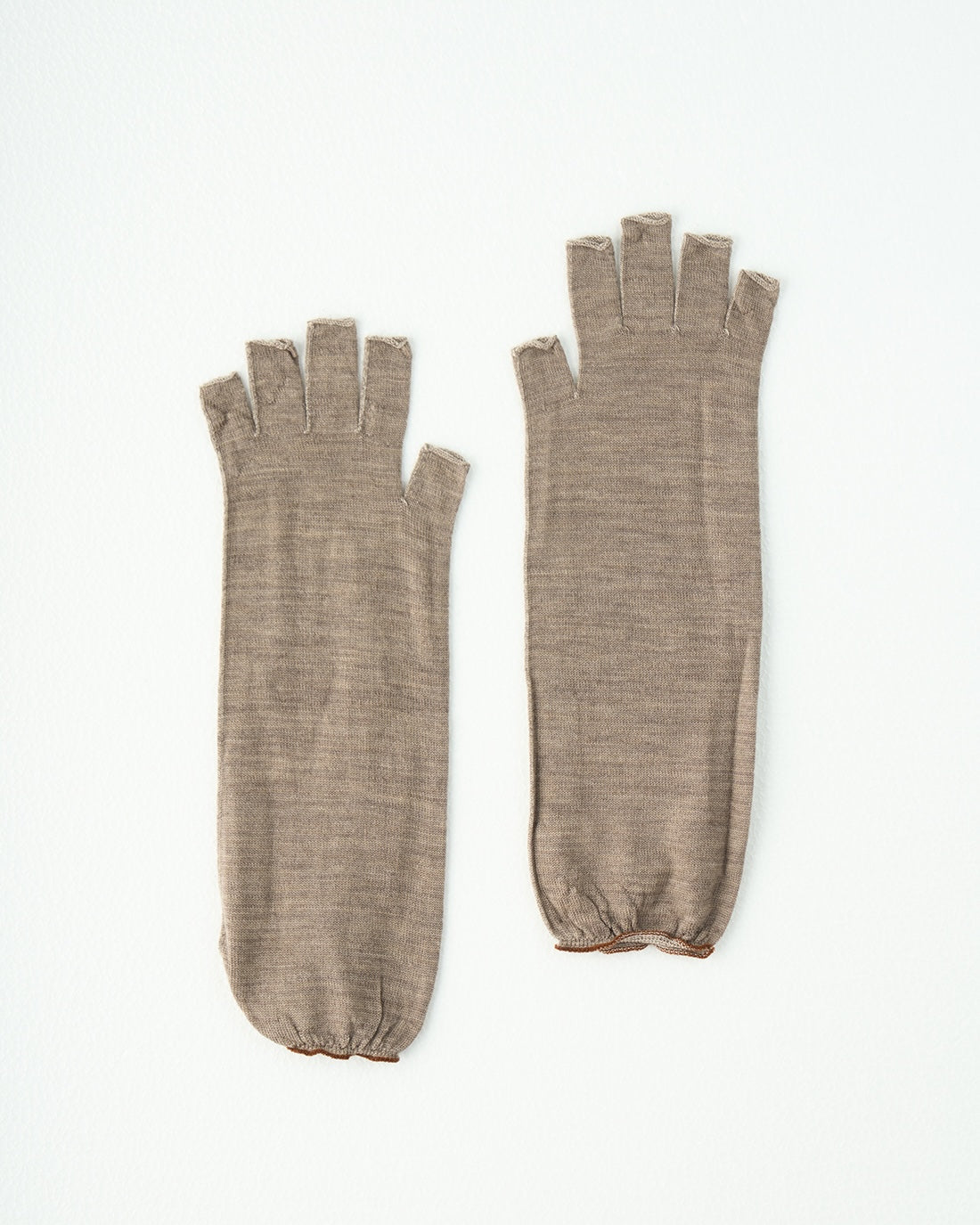 シルク&ウール 指あきハンドウォーマー