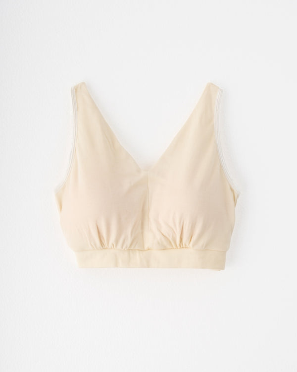 絹肌シルクブラ