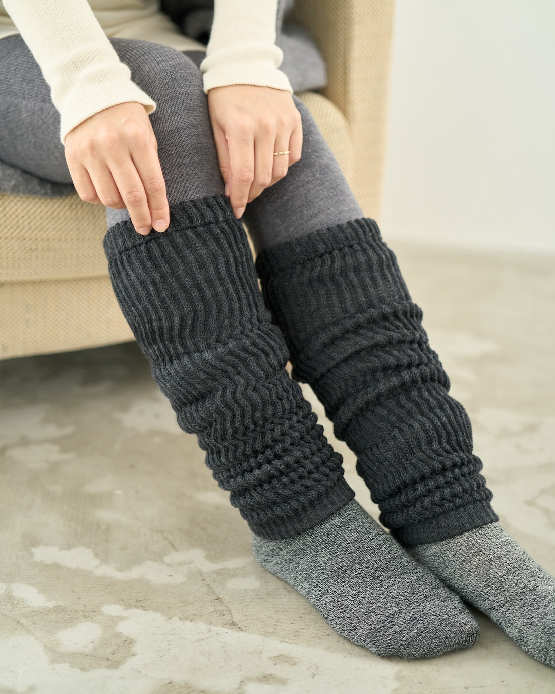 レッグウォーマー厚手ロング丈