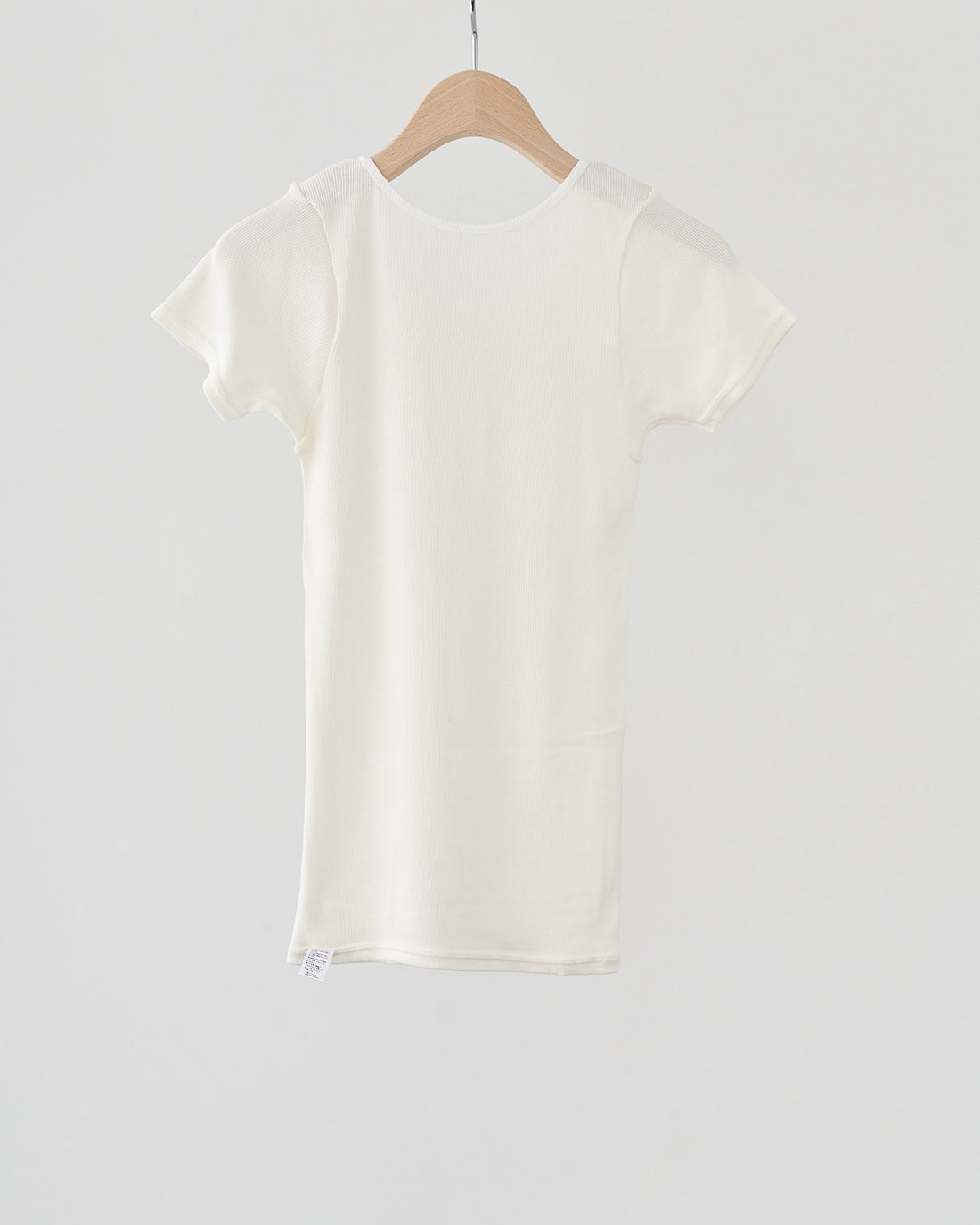 汗悩みを救う、シルク100%リブインナー上下セット（フレンチスリーブ＋ショーツ）*