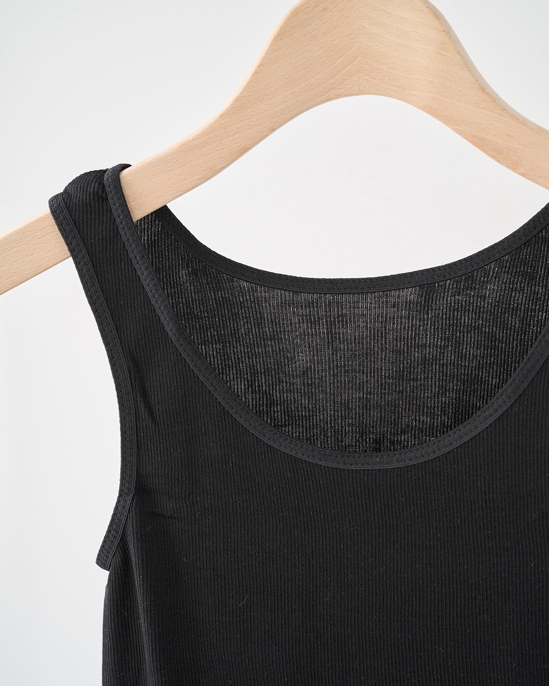 汗悩みを救う、シルク100%リブタンクトップ