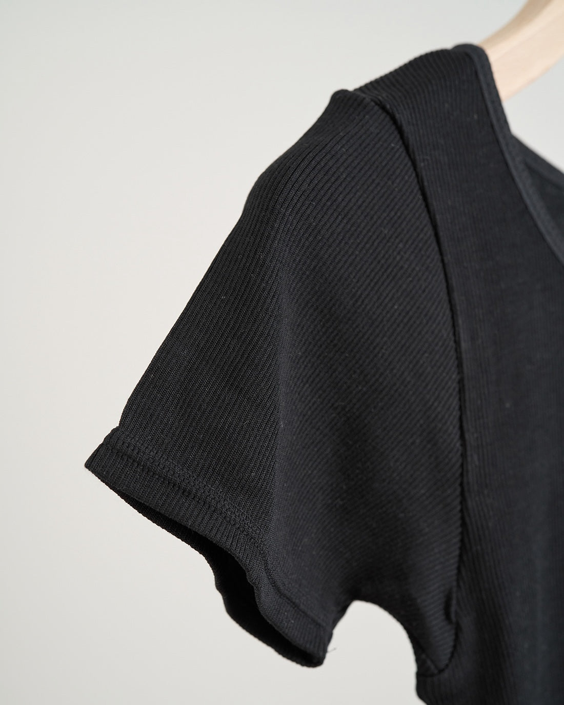 汗悩みを救う、シルク100%リブフレンチスリーブ