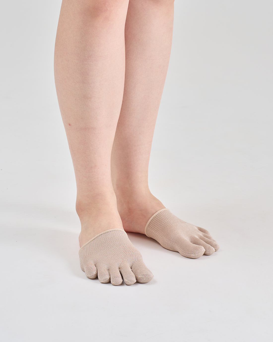 つま先シルクインナー