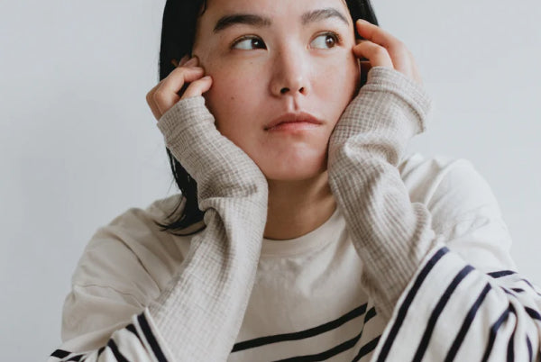 ちょっと寒いなって感じたら。腕にも脚にも使える、マルチウォーマー