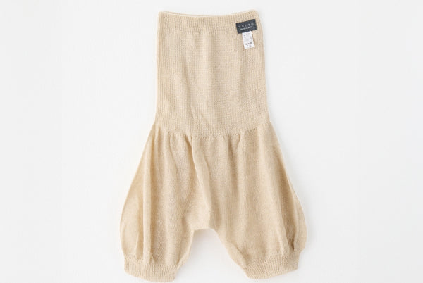 冷えから守りたい、でも蒸れたくない。軽やか質感のそよ風はらぱん