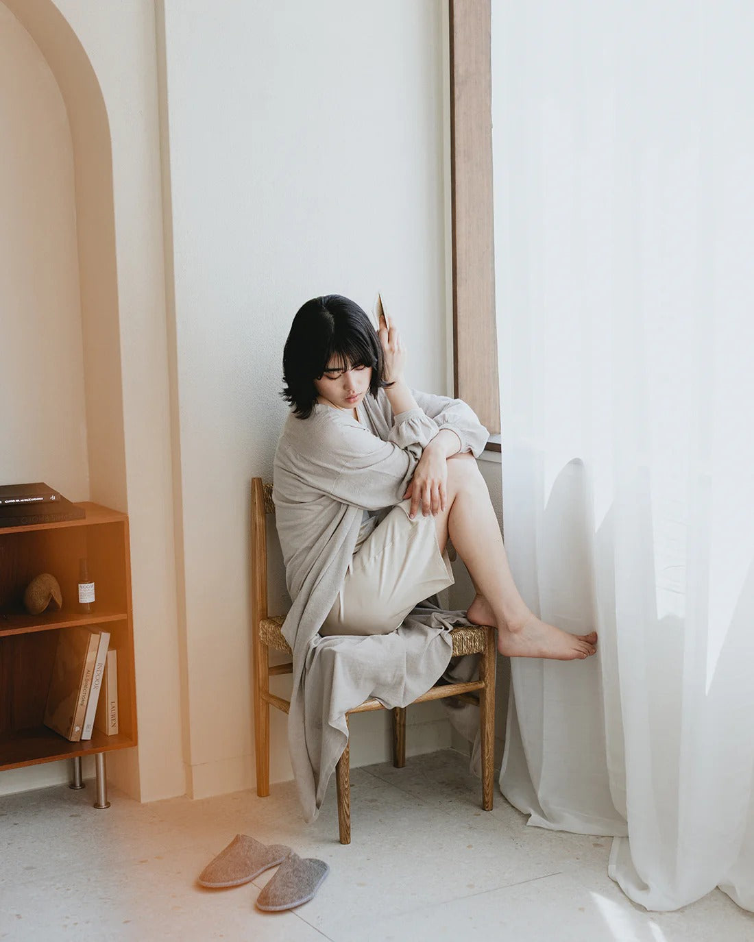 優雅に纏う、贅沢シルクの上下セット（ドレープキャミソール＋ペチコートパンツ）*